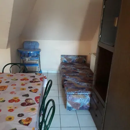 Béke Apartman2 Appartamento